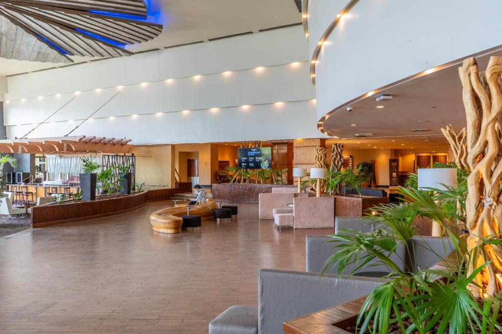 엄선한 괌 가성비 리조트 6곳 모음 9 두짓 비치 리조트 괌 Dusit Beach Resort Guam 3