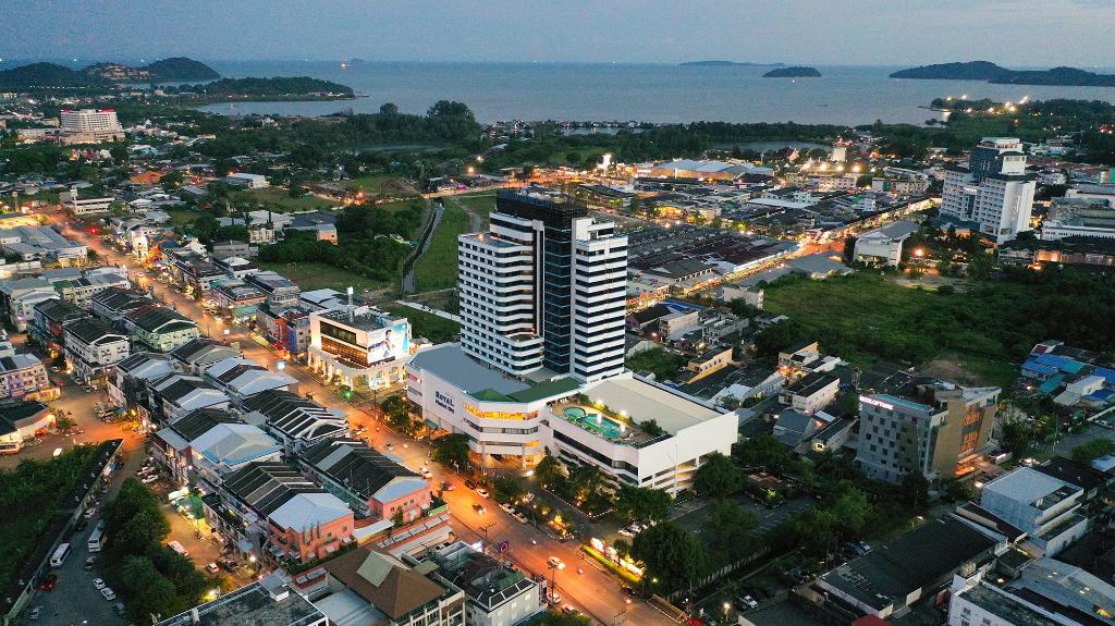 엄선한 푸켓 리조트 추천 6곳 모음 32 로얄 푸켓 시티 호텔 Royal Phuket City Hotel 1