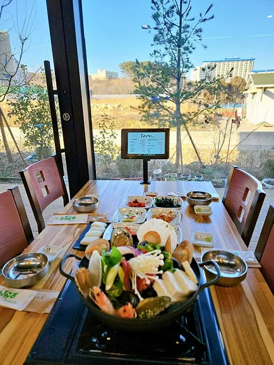 삼척 맛집 추천 베스트 10 | 여행 코스 10 오시기식당 삼척본점